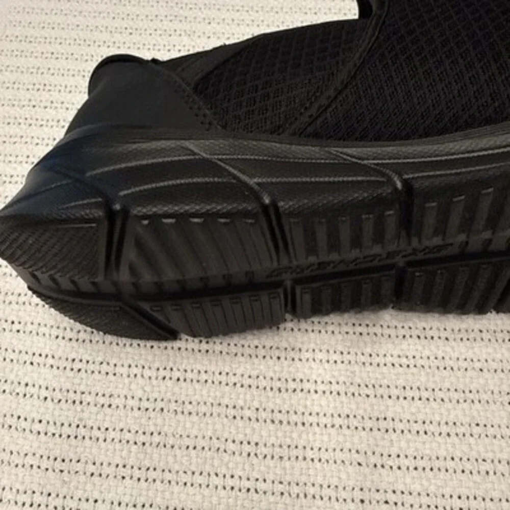 NEW Skechers Hands Free Swift Fit EQUALIZER 4.0 Men's Slip On Shoes Black Sz 10